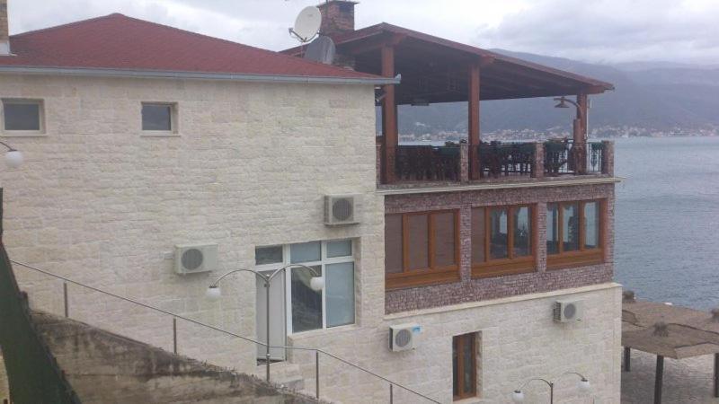 Hotel Anderba Krasici Exterior photo